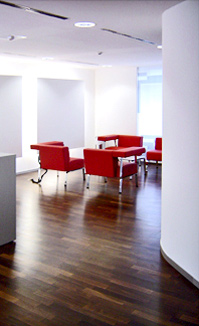 Konferenzbereich Seite 1 Links